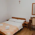 Vendégház Pansion Milena 3*
