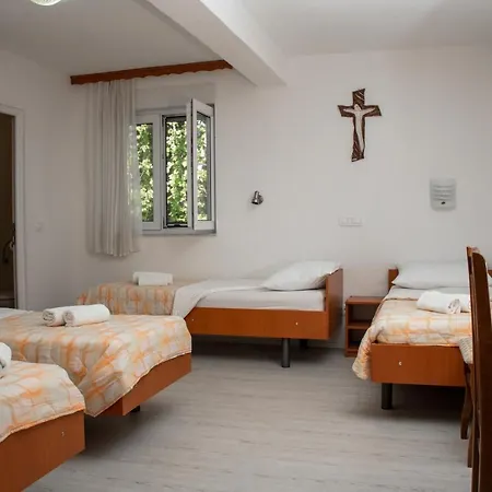 Guest house Pansion Milena *