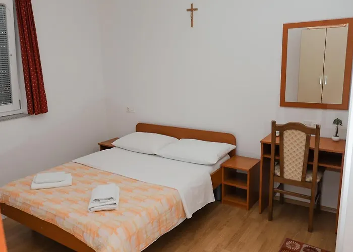 Maison d'hôtes Pansion Milena 3*