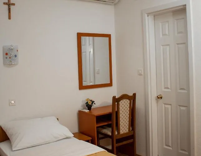 Pansion Milena Maison d'hôtes 3*