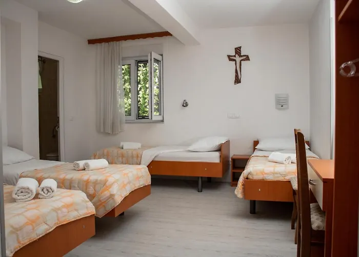 Maison d'hôtes Pansion Milena 3*